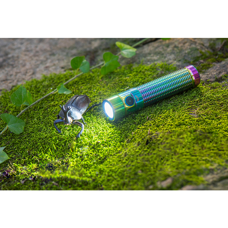 LED svítilna Olight Warrior Mini 1500 lm - Spring 2 Limitovaná edice 3