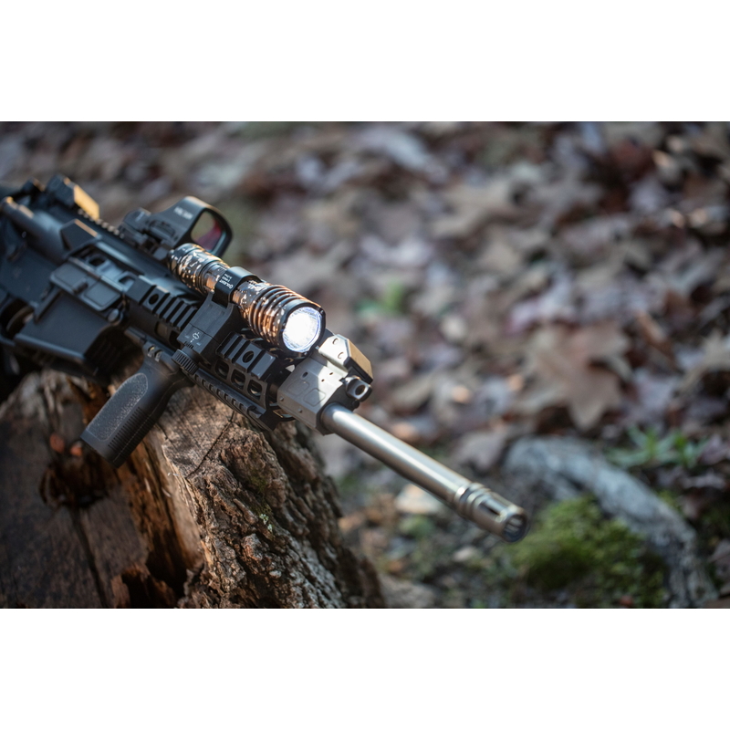 LED svítilna Olight Warrior X3 Desert Camouflage 2500 lm – limitovaná edice 26