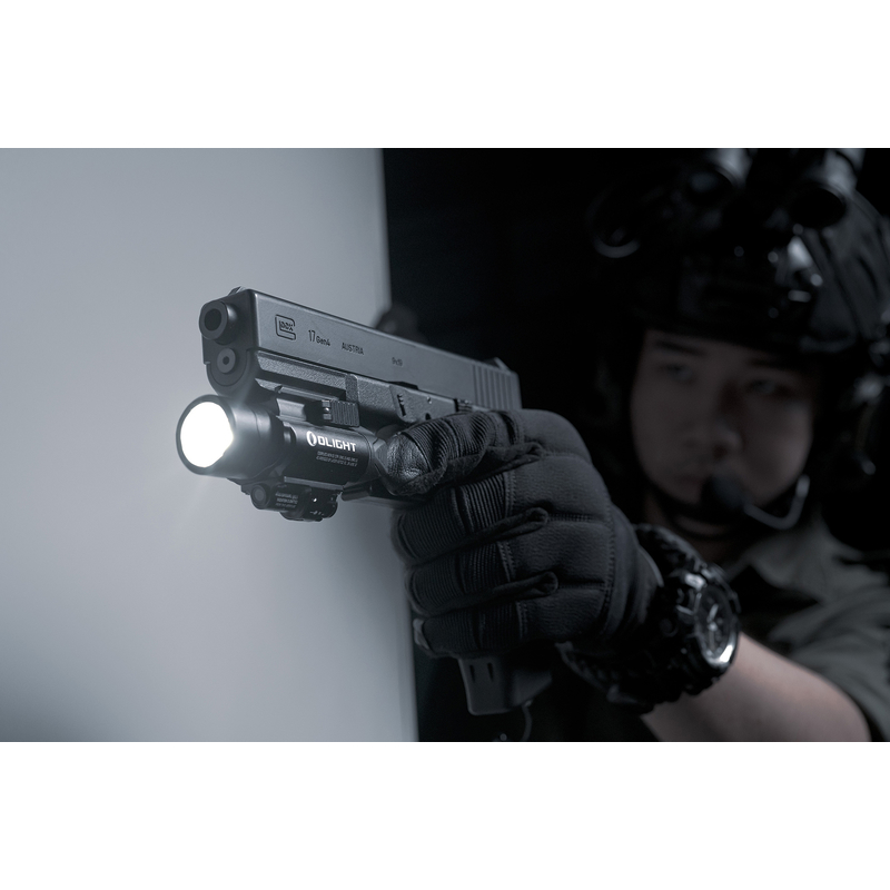 Světlo na zbraň Olight Baldry IR 1350 lm - IR zelený laser 10
