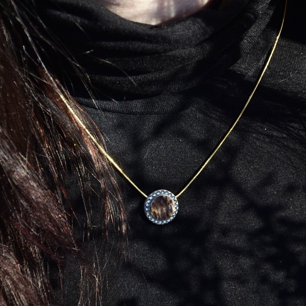 Set loveckých šperků z paroží TETRAO ve zlaté barvě - náhrdelník + náušnice kroužek 5