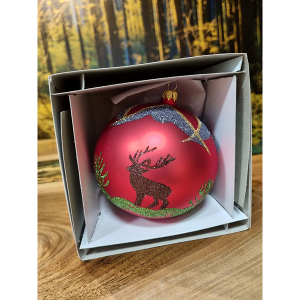 Vánoční koule TETRAO červená matná - jelen, 12 cm