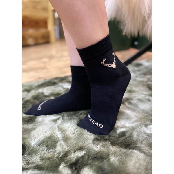Veselé ponožky TETRAO černé s hlavou jelena 1