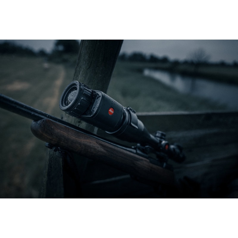 Termovizní předsádka Leica Calonox 2 Sight LRF - detekce na 2210 m 12