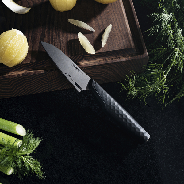Malý titanový kuchařský nůž FISKARS Taiten, 13 cm 4